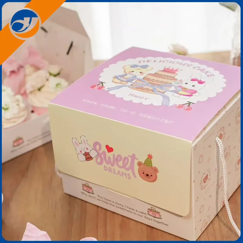 Kotak hadiah kue